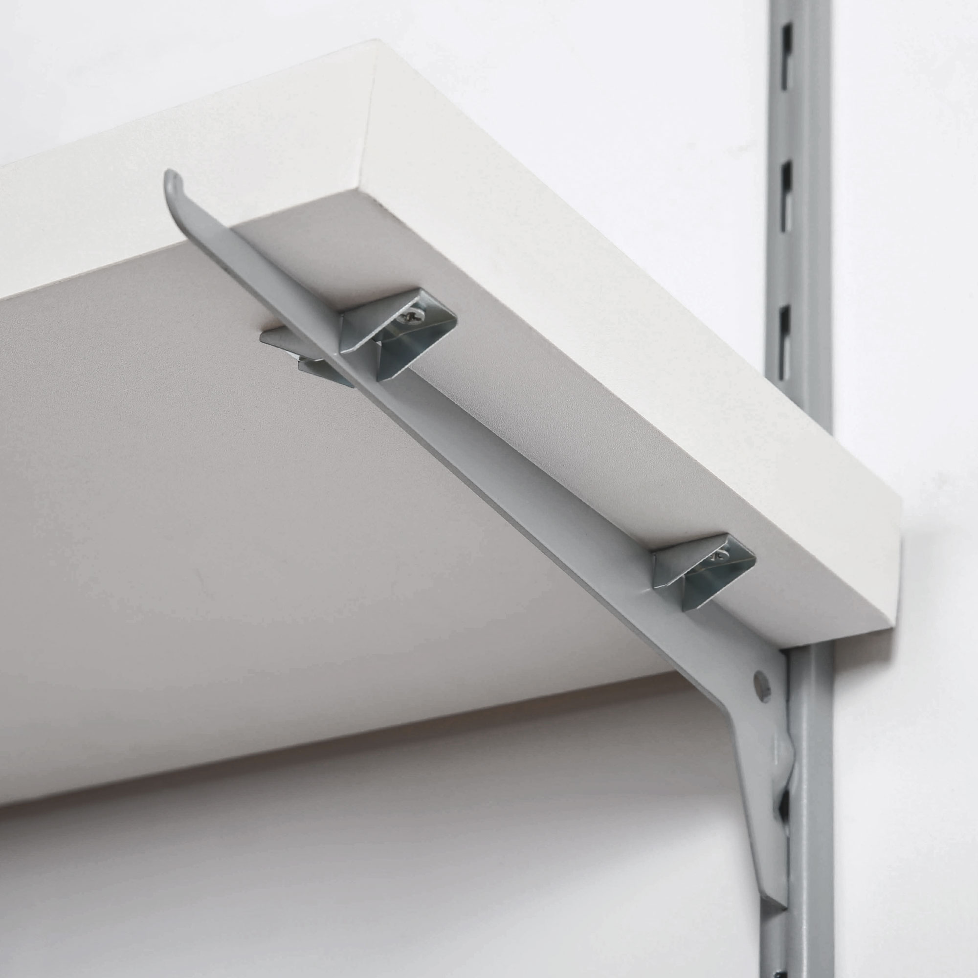 1 Slot Shelving Brackets For Sale